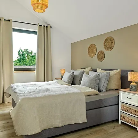 Cliff House Cliffdiver *